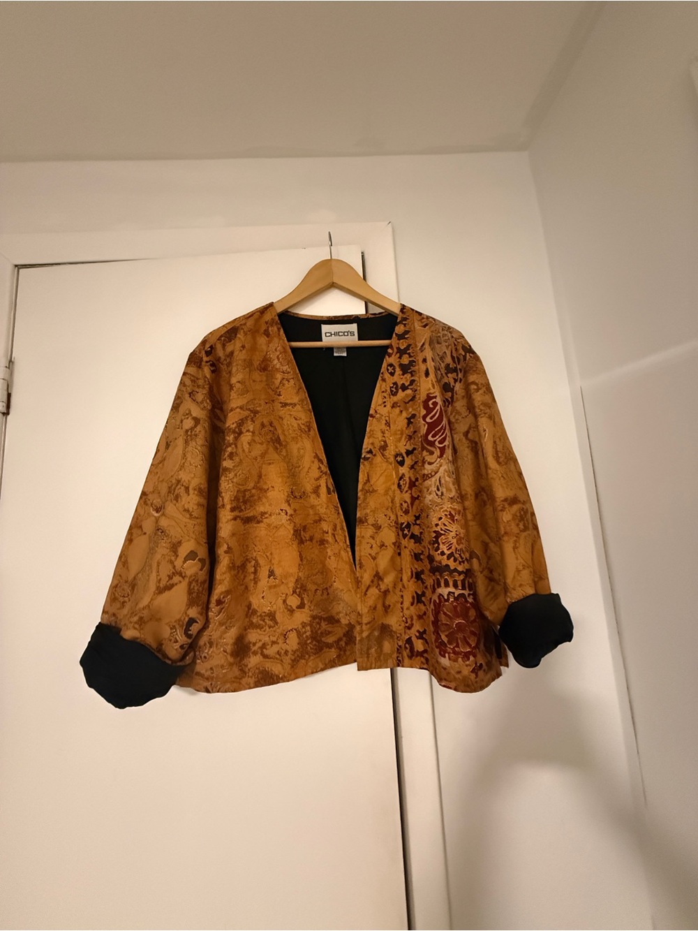 Chico's Golden Brown Printed Open-Front Jacket with Black Cuffs